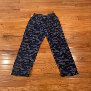 Urban pipeline boys size 14/16 lounge wear or sleepwear good condition